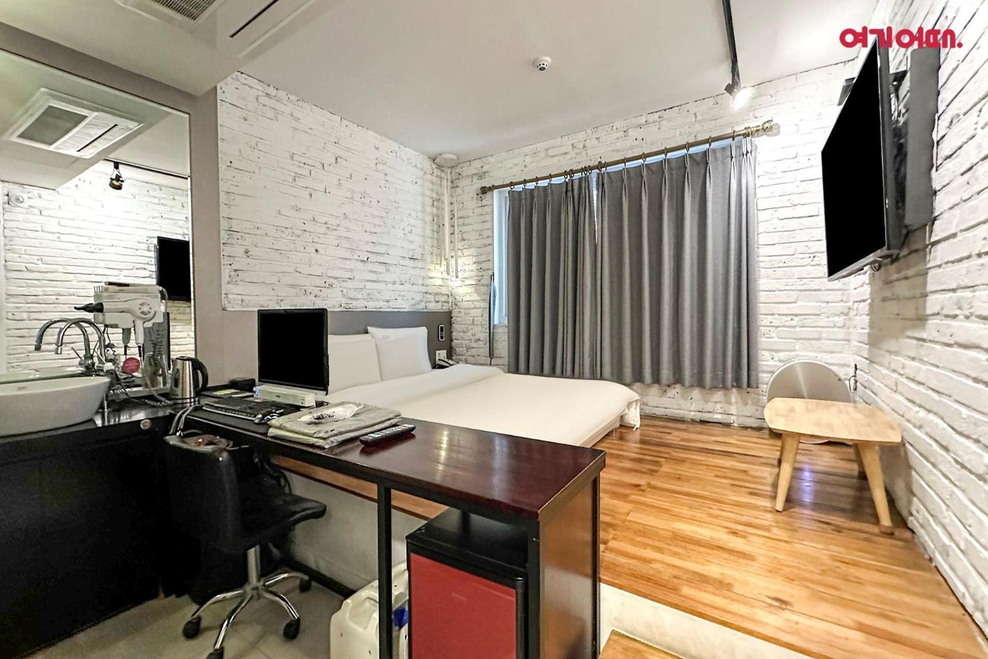 Hotel Yaja Terminal Branch Yongin Bagian luar foto